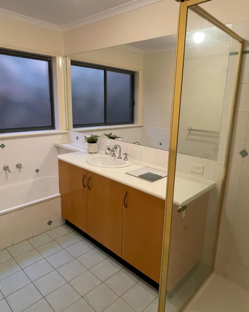 Before Bathroom Remodeling